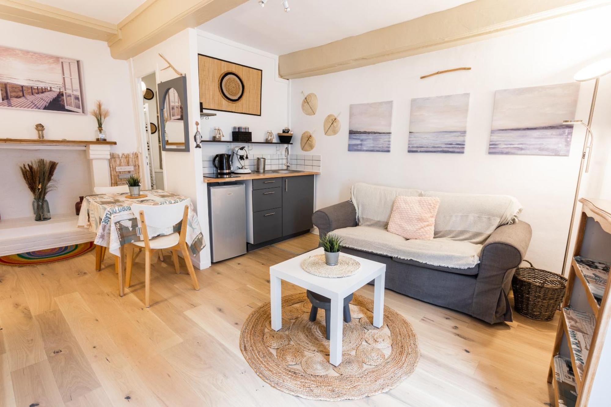 La Villa Au Petit Bonheur Honfleur Exteriör bild