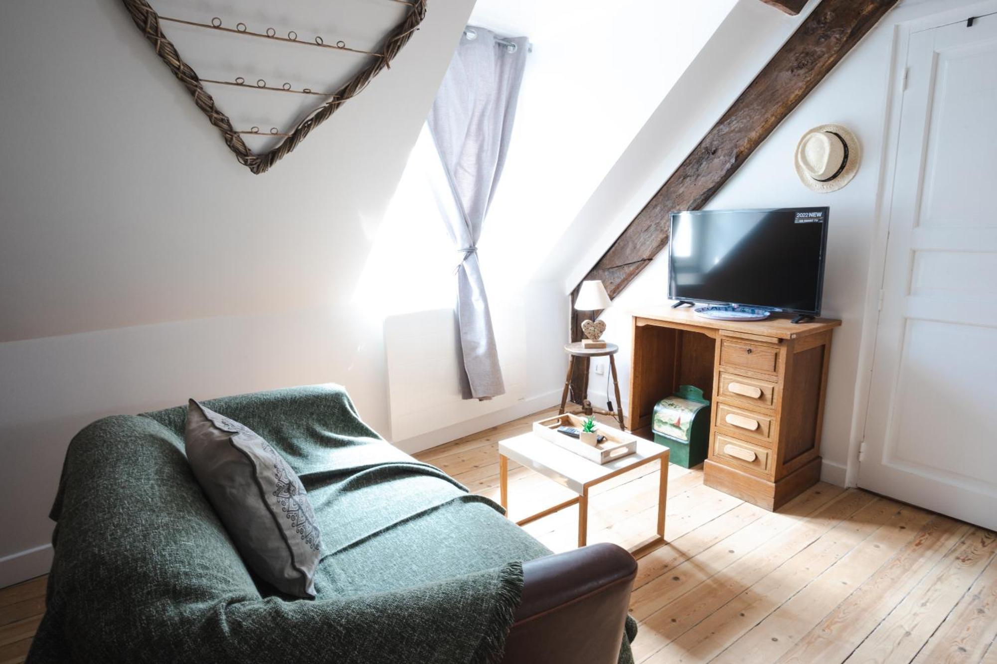 La Villa Au Petit Bonheur Honfleur Exteriör bild