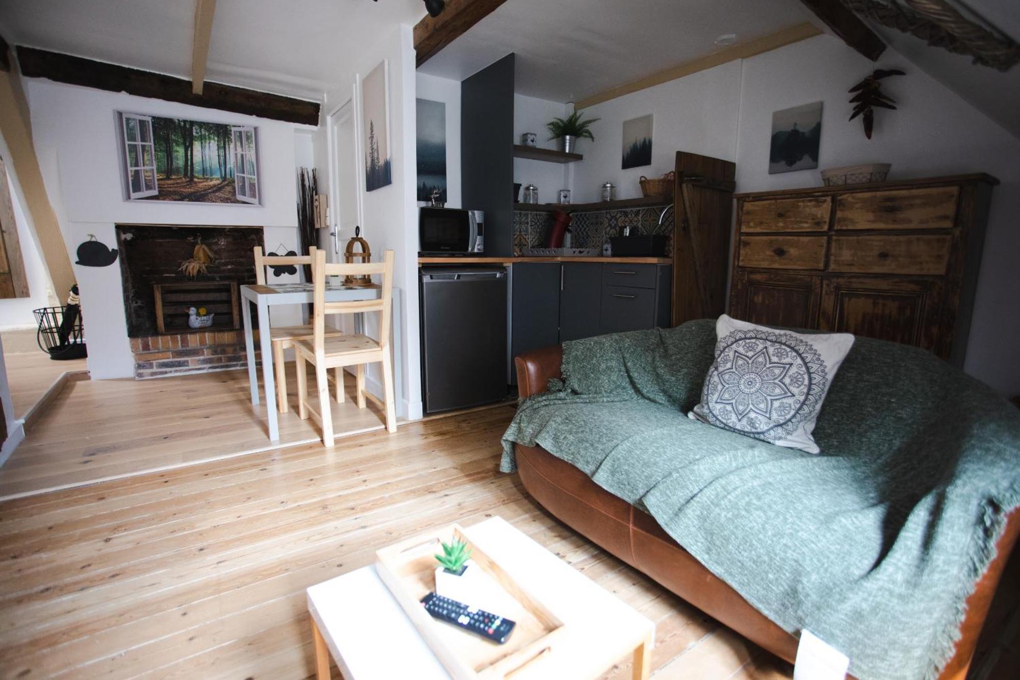 La Villa Au Petit Bonheur Honfleur Exteriör bild